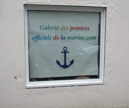 vitrine-moreaux-arnould.JPG